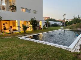 dareddroudj, hotel in Staoueli