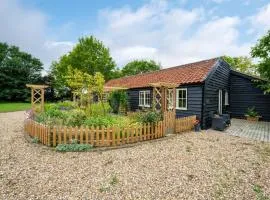 Sundial and Woodland Lodge