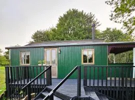 offgrid showmans caravan