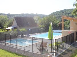 A l'Oree des Cazelles, hotel familiar en Saint-Pierre-Toirac