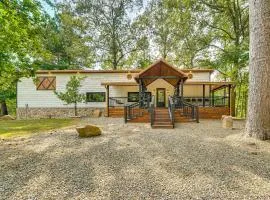 Hike, Fish and Unwind Cabin with Yard in Broken Bow!