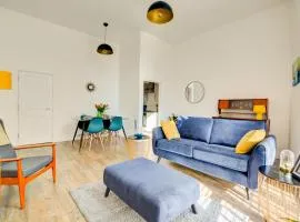 2 Warwick House