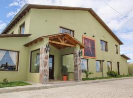 El Alamo Hotel, hôtel à Comandante Luis Piedrabuena