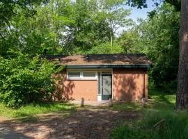 Woodland Retreat w Fireplace
