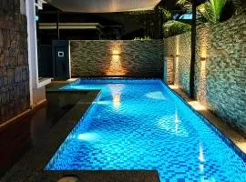 D'ZAHRA HOME - with 30ft private pool