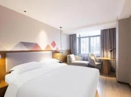 Borrman Hotel Zhanjiang Wuchuan Jinsha Plaza