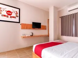 OYO 94746 Raz Residence