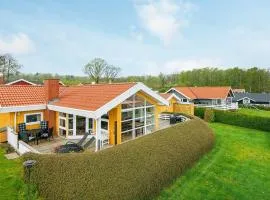 8 person holiday home in Sjølund-By Traum
