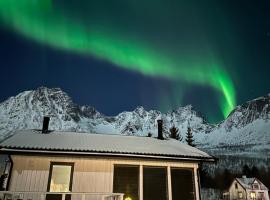Just a Simple House, cottage a Senjahopen