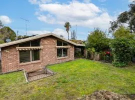 Spacious, Pet Friendly, Near Boat Ramp and Water