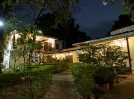 Hotel Jardin De Las Marias