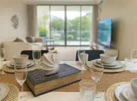 City Beach At your door! 3BR retreat at South Bank