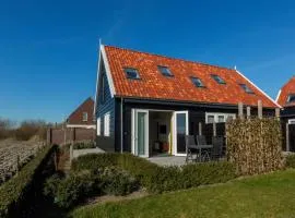 Luxury apartment with sun shower at the edge of the beautiful Oostkapelle