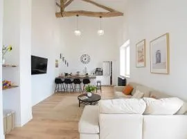 Treize Maison B-2 bed house in centre of Saint Severin