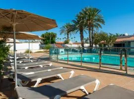 Apartamentos Romandie by Saratur