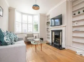 Central 2 BD Townhouse