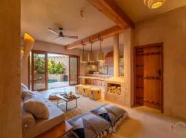 Al Tanoor House