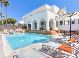 Villa Mar Oberta by Villa Plus, hotel din Cala D'or