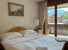 Charming apartment at the foot of the mountains