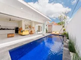 The Eclipse Villas - The Luxurious 2BR Private Pool Canggu Getaway