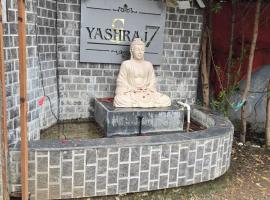 Yashraj7 Resort and Hotel、ヒンジャワディーのホテル
