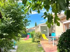 Charme Provençal avec Jacuzzi L’isle-sur-La-Sorgue