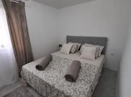 Apartman SARA