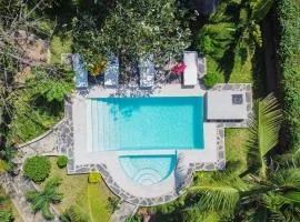 Parrot Bay Watamu
