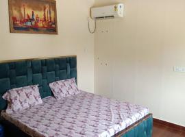 London Farms, farm stay in Noida