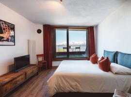 Studi&ograve; Pila 1800