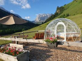 Bubble Suite St Antoenien, camping de luxo em Luzein