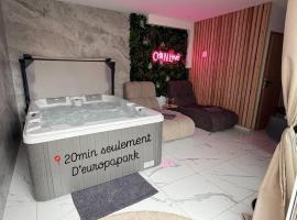 Chill N Love prox EuropaPark et Rulantica Strasbourg Colmar, Hotel in Rossfeld