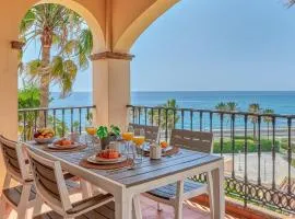 Marina XI Enjoy the Sun, Sea Views, Pools & BBQ Steps from the Beach in Mijas Costa & Fuengirola