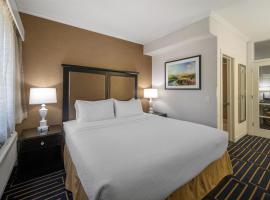 Best Western Plus Palm Court Hotel, hotel v destinaci Davis