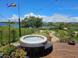 Wiri House na beira da Lagoa Doce, hotel v destinaci Imbituba