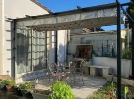 Studio cosy avec jardin à Aigues-Mortes, 25 m²