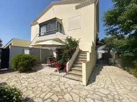 Appartement confortable à Aigues-Mortes de 60 m²