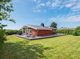 0060-Romo-Lakolk-33，位于拉科克的酒店