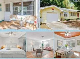 Downtown Sarasota 2BR Cottage Near Siesta Lido Key