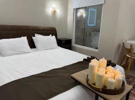 Wot Luxury Gold Center, Hotel in Arad