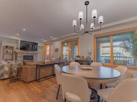 Timberstone Condo by Canadian Rockies Vacation Rentals, beach hotel in Canmore