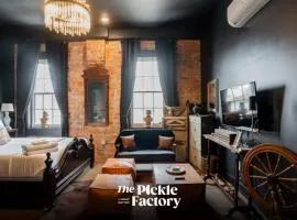 Pickle Factory - Wenzel Luxe