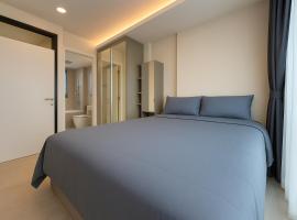 BTS Thong Lor Central Low-rise Condo, khách sạn ở Bangkok
