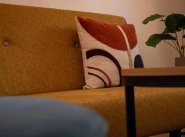 &Sigma;&pi;&iota;&tau;&iota; &sigma;&tau;&omicron; &kappa;έ&nu;&tau;&rho;&omicron; &tau;&eta;&sigmaf; &pi;ό&lambda;&eta;&sigmaf;, вілла у місті Мітіліні