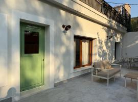 El Rincón de la Laguna, παραλιακό ξενοδοχείο σε Ossa de Montiel