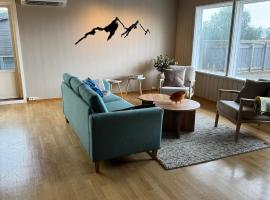 Apartment with great view, hotel i Tromsø