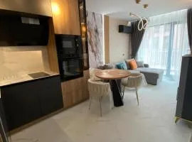 Sweet Home 9