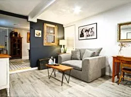 Stylish Studio Paseo Arts Full Kitchen #19c