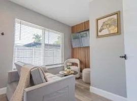 Rest A Shore - Central Cozy 1BR
