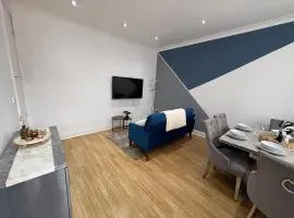 Cliffton House, Sleeps 5, Parking,Netflix, WiFi, Only 6 min to City